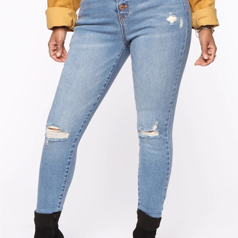 Fashion Nova High Rise Blue Jeans with Trendy Distressing